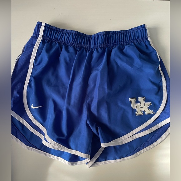 Nike Pants - Women’s Nike Kentucky wildcats dri-fit shorts